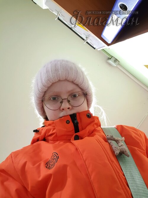 998a2205.ID Photo out.150014